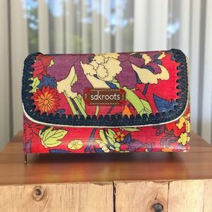 Sakroots Zip Around Accordion Tri Fold Snap Floral Peace BOHO Womens Wallet
